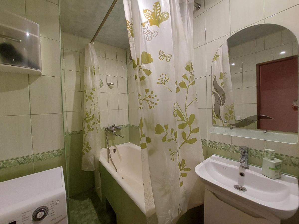Однокімнатна На Проспекті Соборності, Біля Там-Таму Loetsk Buitenkant foto
